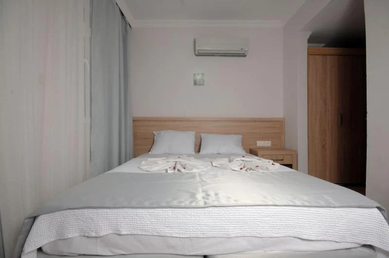 Standart Deniz Manzaralı Oda